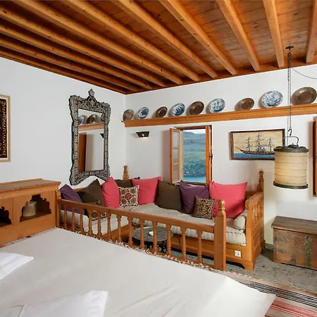 Melenos Art Boutique 5* Lindos (Rhodes)