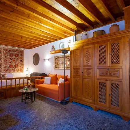 酒店 Melenos Art Boutique