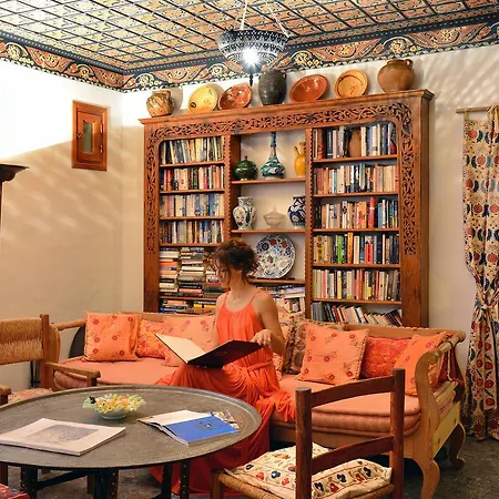 Отель Melenos Art Boutique